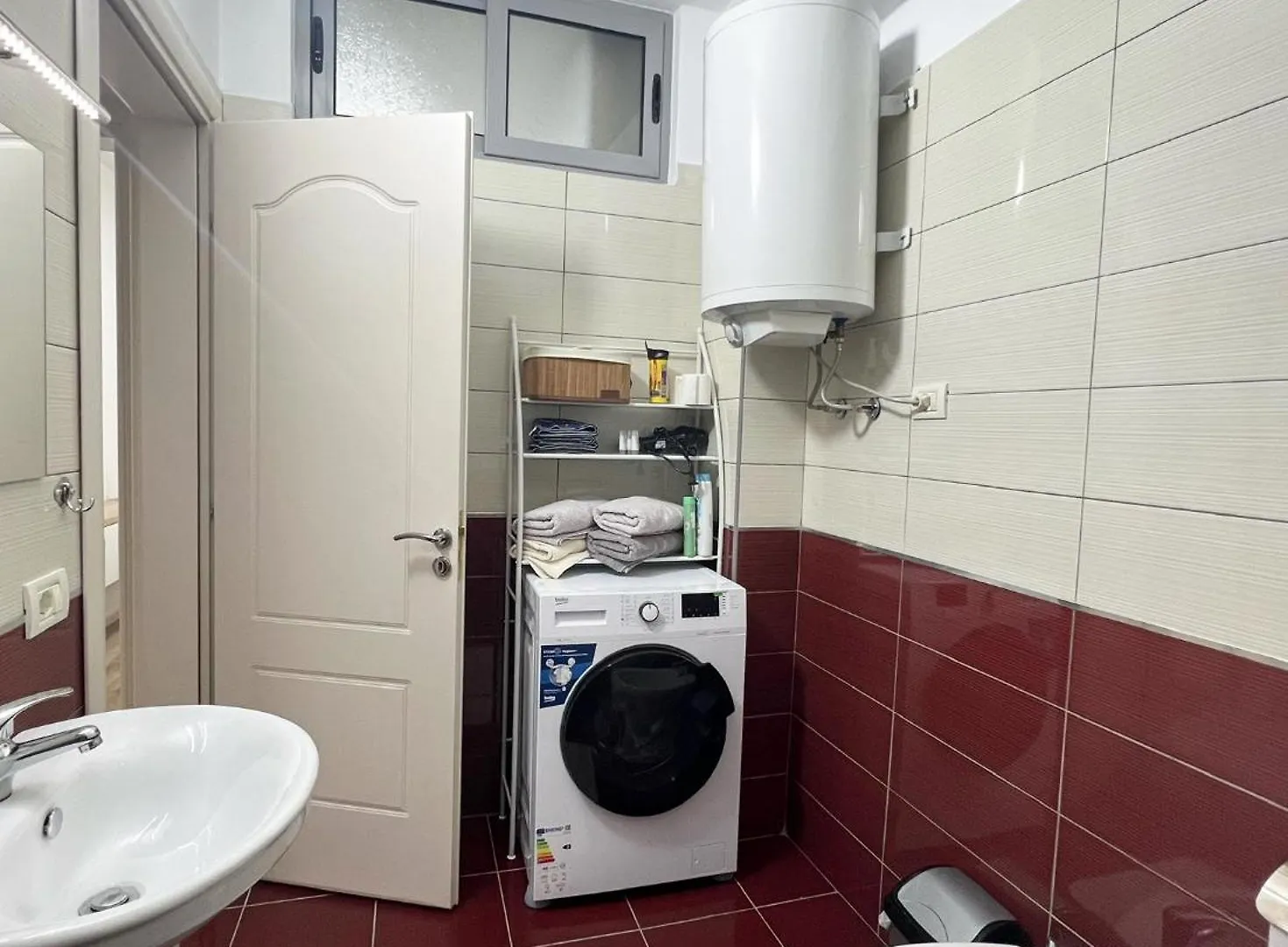 Cosmos Apartment Shkodra
