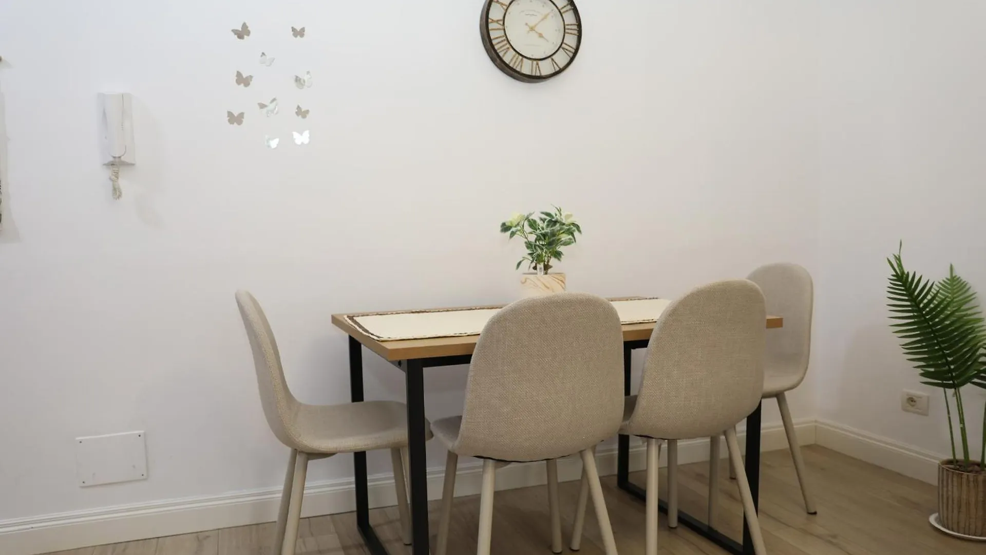 Cosmos Apartment Shkodra