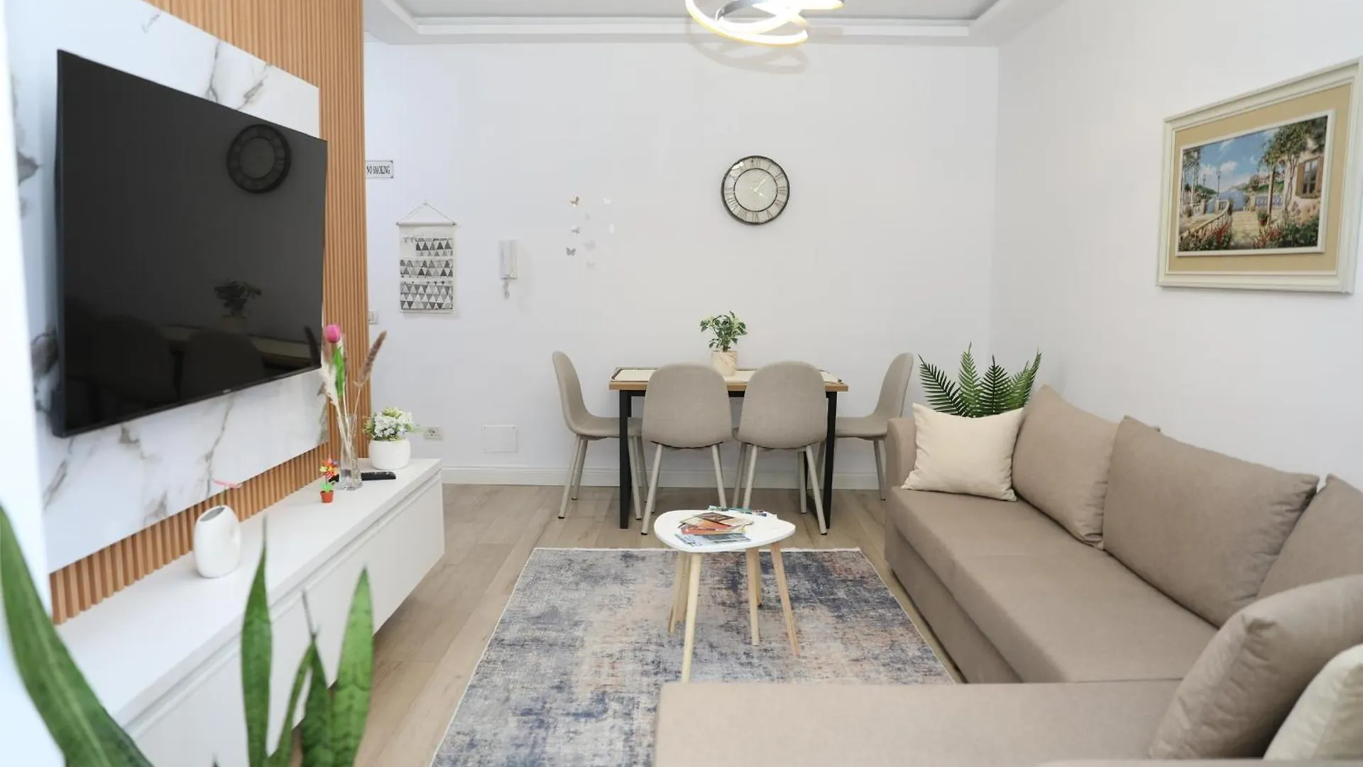 Cosmos Apartment Shkodra